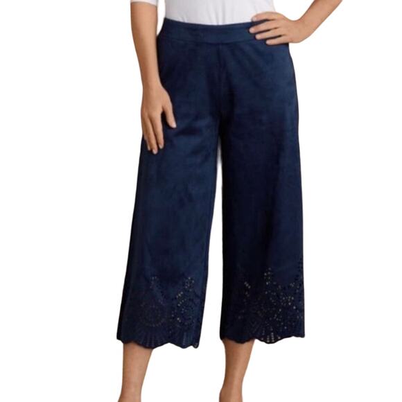 NWT Soft Surroundings Faux Suede Laser Cut Cropped Culotte Pants Size Medium - Picture 1 of 12